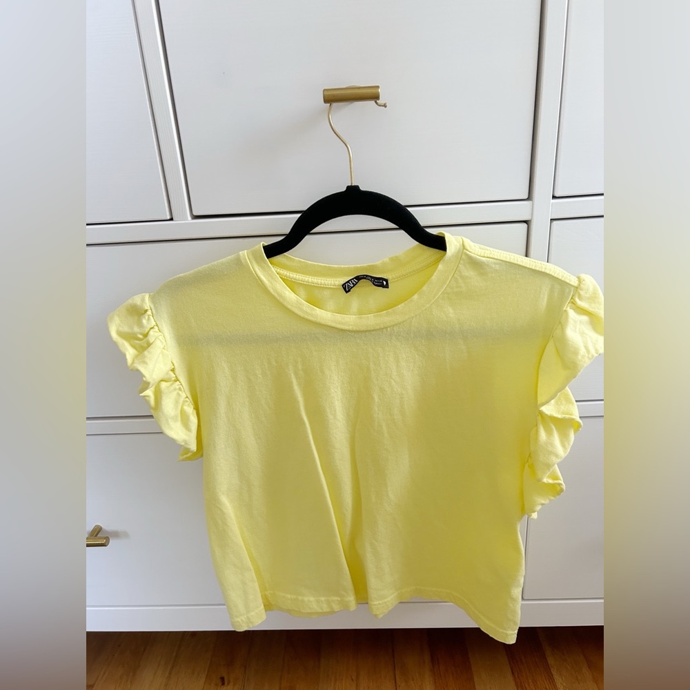 Zara ruffle top